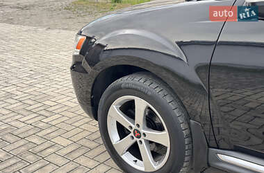 Внедорожник / Кроссовер Mitsubishi Outlander 2011 в 
