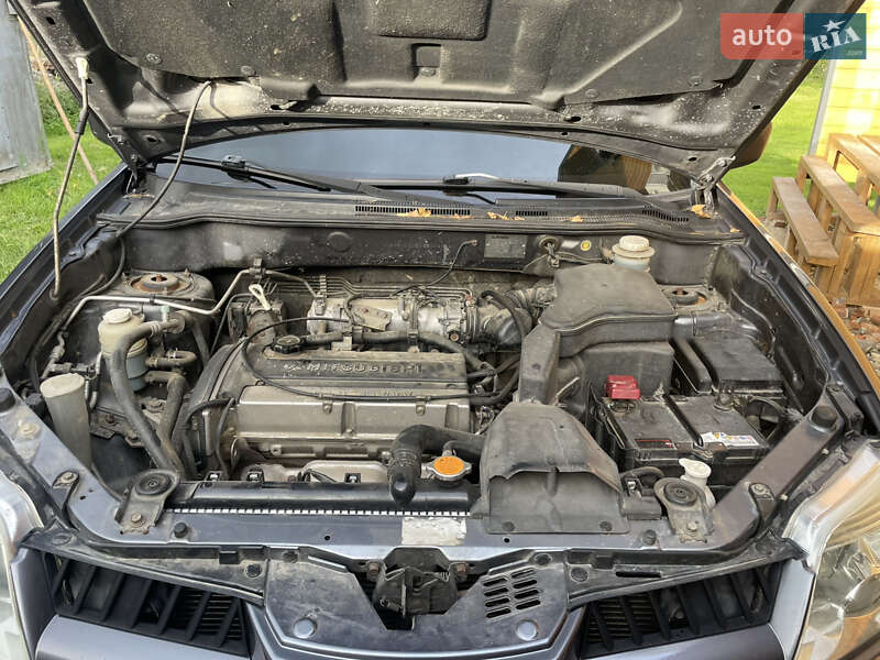 Внедорожник / Кроссовер Mitsubishi Outlander 2006 в Трускавце