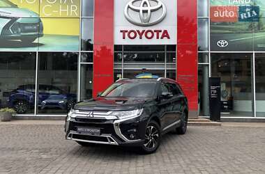 Внедорожник / Кроссовер Mitsubishi Outlander 2018 в Кривом Роге