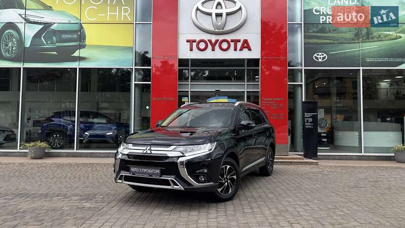 Mitsubishi Outlander 2018