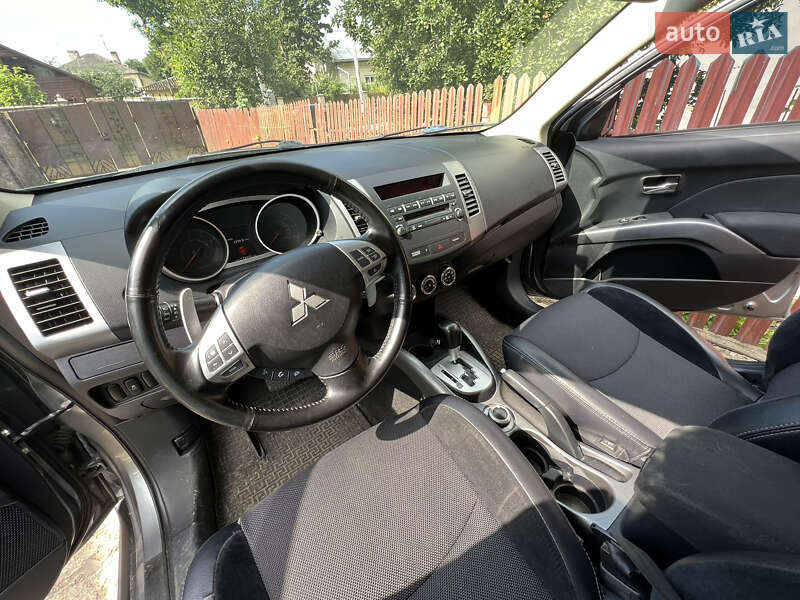 Позашляховик / Кросовер Mitsubishi Outlander 2013 в Івано-Франківську фото 6 Позашляховик / Кросовер Mitsubishi Outlander 2013 в Івано-Франківську
