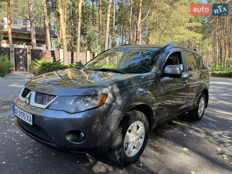 Внедорожник / Кроссовер Mitsubishi Outlander 2007 в Новомосковске