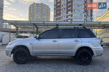 Внедорожник / Кроссовер Mitsubishi Outlander 2006 в 