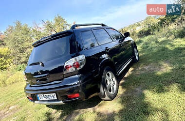 Внедорожник / Кроссовер Mitsubishi Outlander 2008 в 