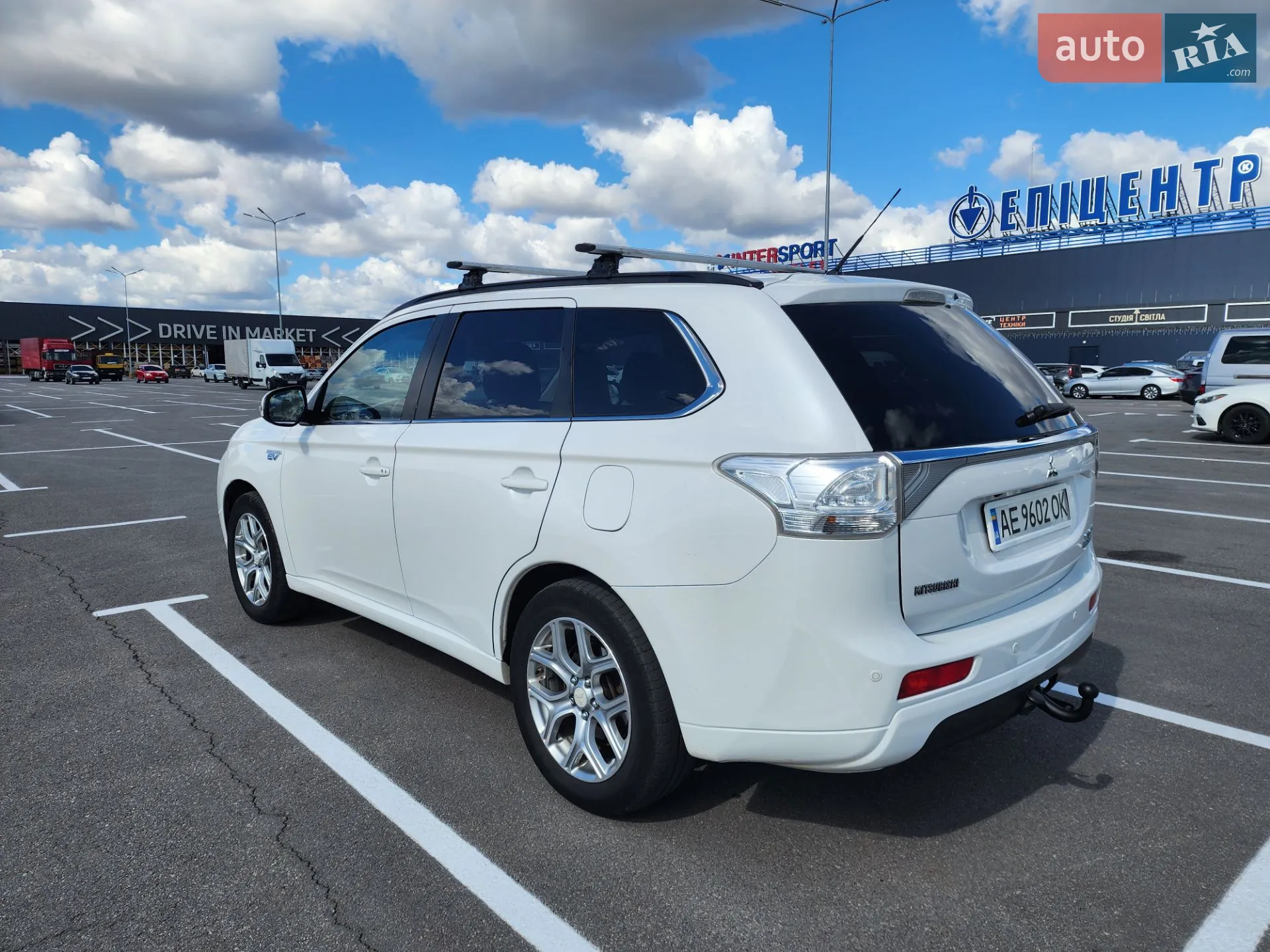 2014 Mitsubishi Outlander - мініатюра 6