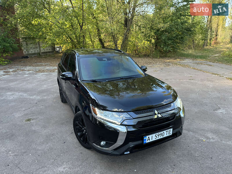 Mitsubishi Outlander 2019