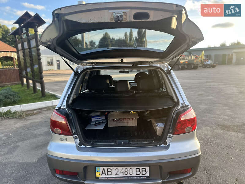 Внедорожник / Кроссовер Mitsubishi Outlander 2008 в Тростянце
