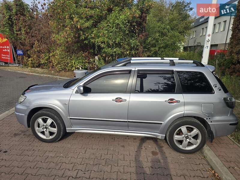 Позашляховик / Кросовер Mitsubishi Outlander 2006 в Вінниці