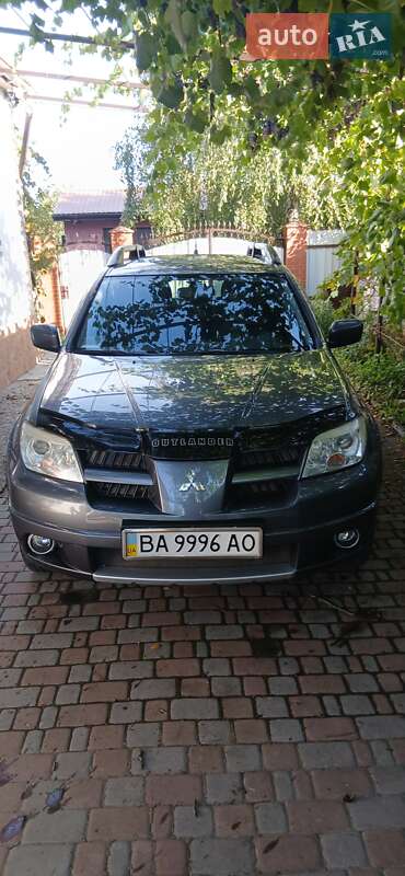 Внедорожник / Кроссовер Mitsubishi Outlander 2008 в Александрие