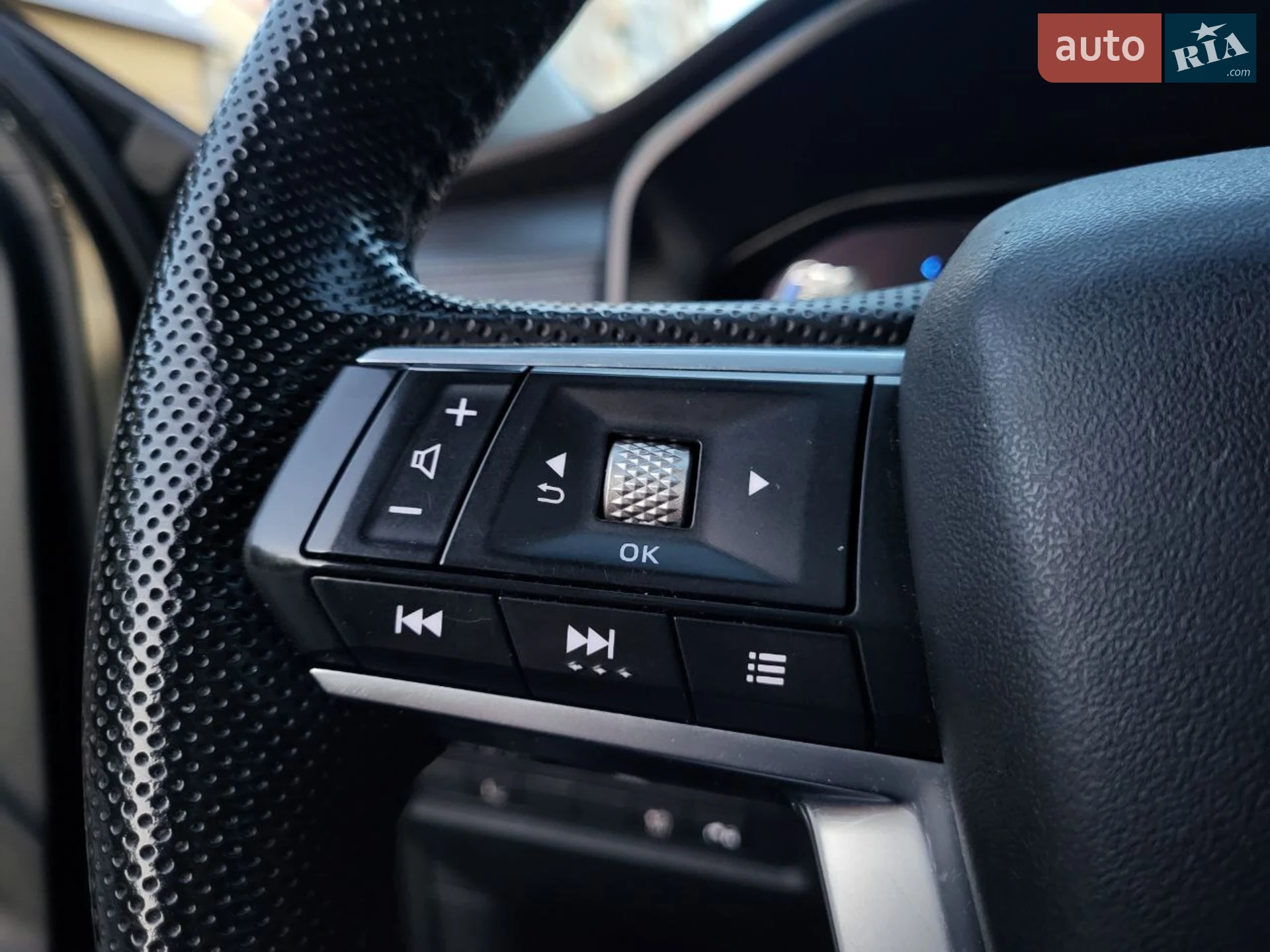 2022 Mitsubishi Outlander - мініатюра 22