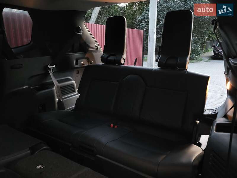 Позашляховик / Кросовер Mitsubishi Outlander 2022 в Львові