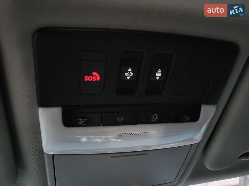 Позашляховик / Кросовер Mitsubishi Outlander 2022 в Львові