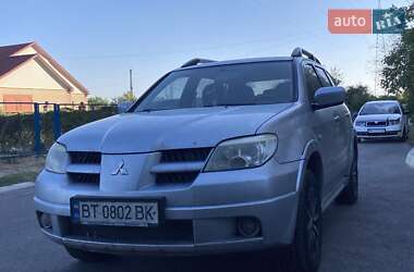 Внедорожник / Кроссовер Mitsubishi Outlander 2009 в 