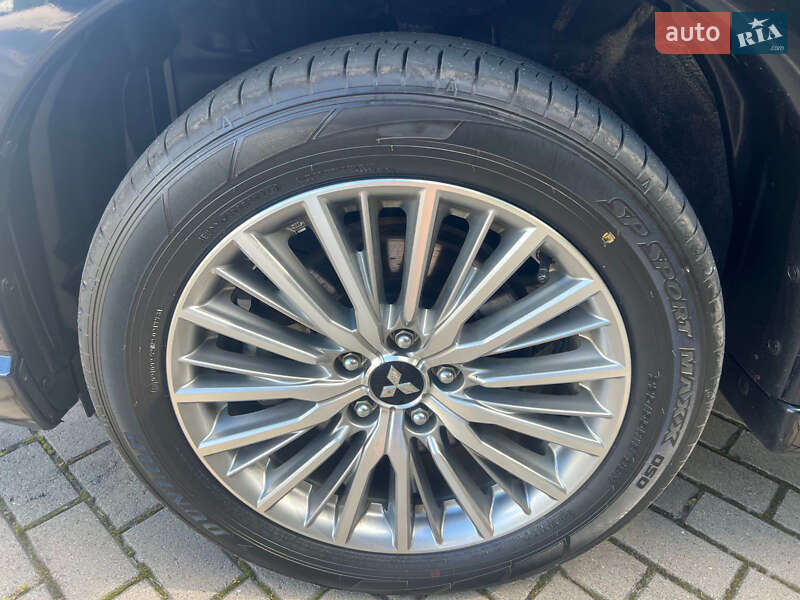 Позашляховик / Кросовер Mitsubishi Outlander 2020 в Львові фото 52 Позашляховик / Кросовер Mitsubishi Outlander 2020 в Львові