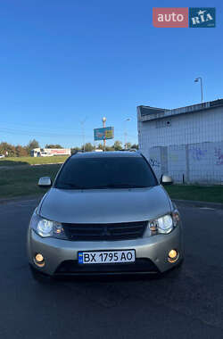 Внедорожник / Кроссовер Mitsubishi Outlander 2007 в Киеве