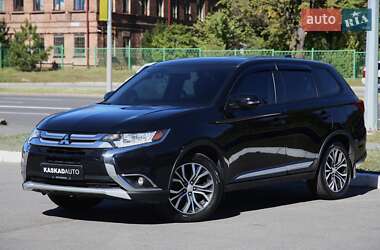 Внедорожник / Кроссовер Mitsubishi Outlander 2018 в Харькове