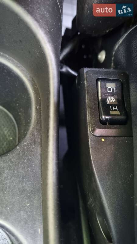 Внедорожник / Кроссовер Mitsubishi Outlander 2011 в Луцке