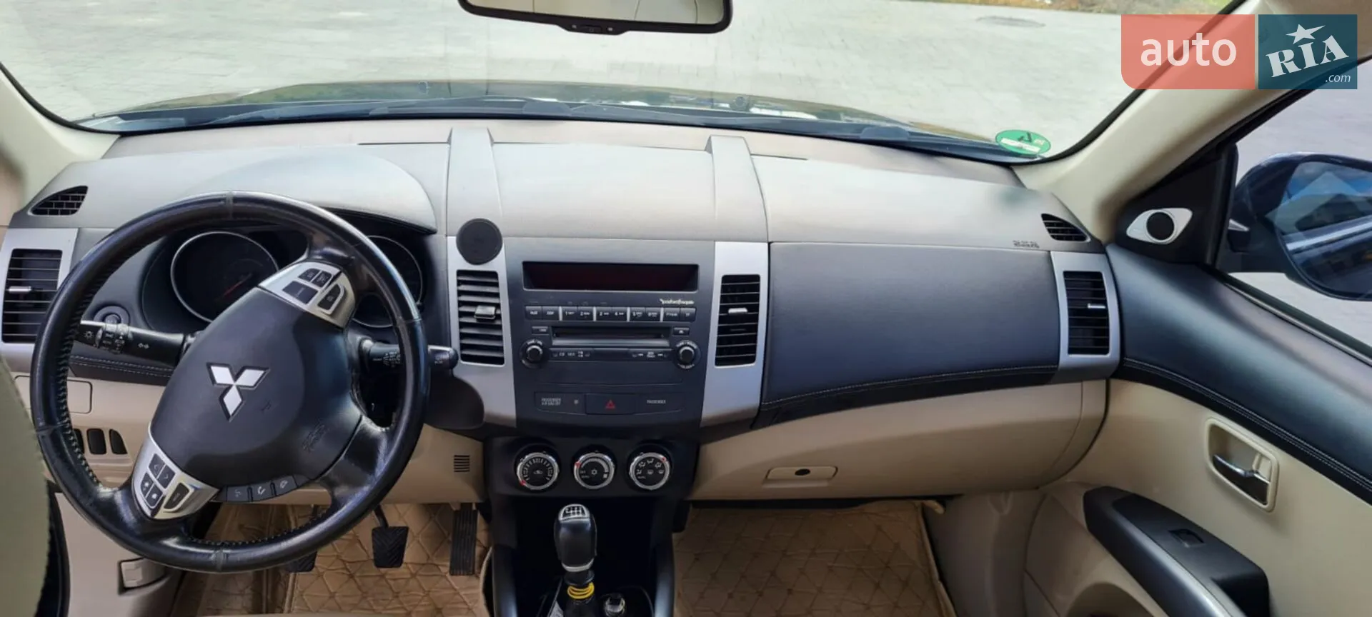 2012 Mitsubishi Outlander - мініатюра 24