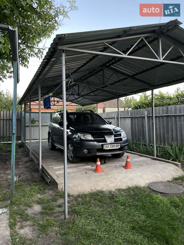 Mitsubishi Outlander 2007
