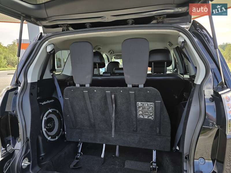 Внедорожник / Кроссовер Mitsubishi Outlander 2010 в Калуше