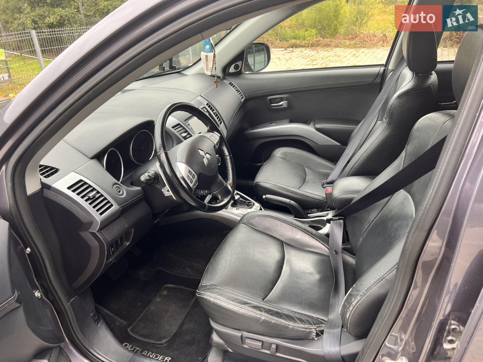 2012 Mitsubishi Outlander - мініатюра 14