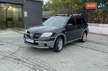 Внедорожник / Кроссовер Mitsubishi Outlander 2006 в 