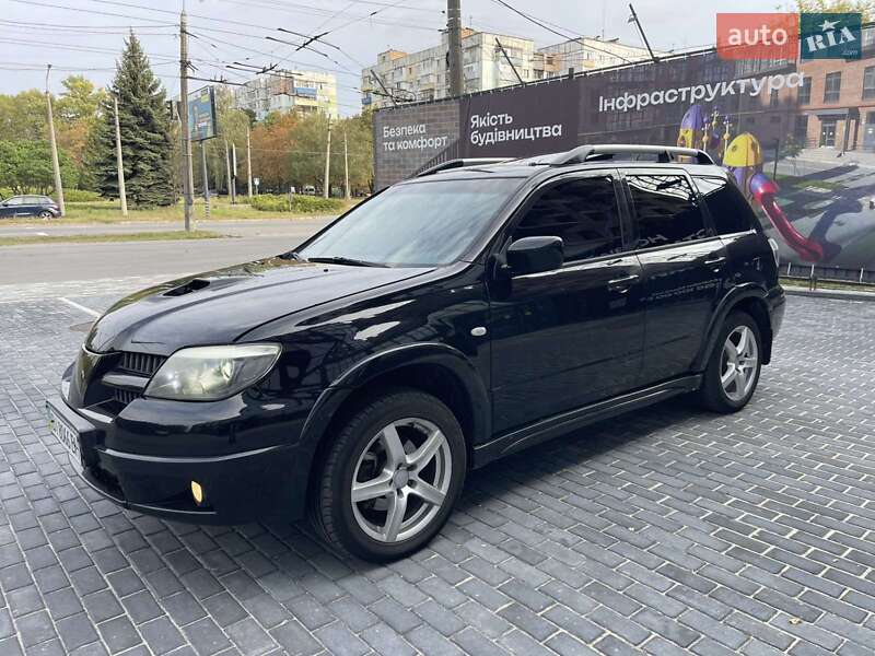 Внедорожник / Кроссовер Mitsubishi Outlander 2006 в Полтаве