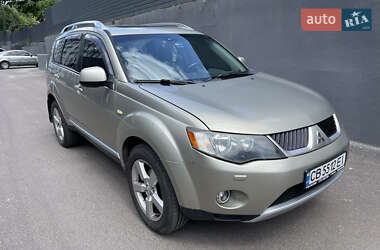 Внедорожник / Кроссовер Mitsubishi Outlander 2007 в 
