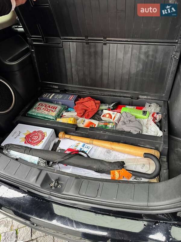 Позашляховик / Кросовер Mitsubishi Outlander 2013 в Чернівцях