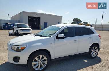 Mitsubishi Outlander 2014