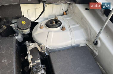 Внедорожник / Кроссовер Mitsubishi Outlander 2013 в 