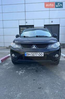Внедорожник / Кроссовер Mitsubishi Outlander 2006 в 