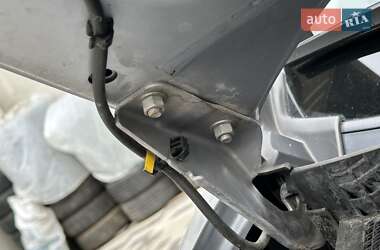 Внедорожник / Кроссовер Mitsubishi Outlander 2012 в 