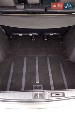 Внедорожник / Кроссовер Mitsubishi Outlander 2011 в 