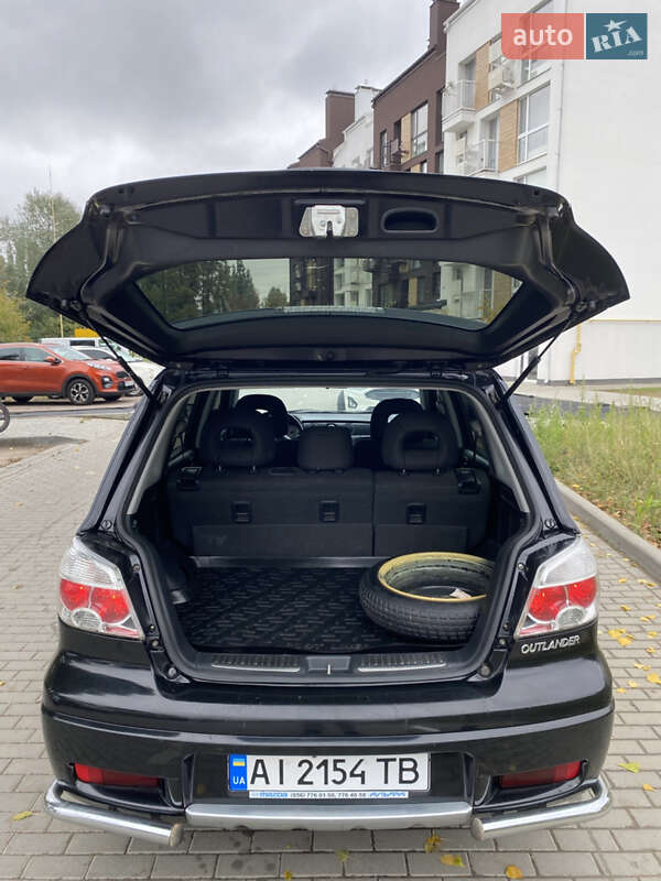 Внедорожник / Кроссовер Mitsubishi Outlander 2008 в Белогородке