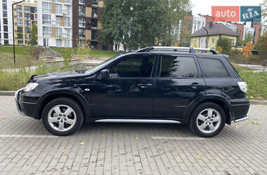 Внедорожник / Кроссовер Mitsubishi Outlander 2008 в 