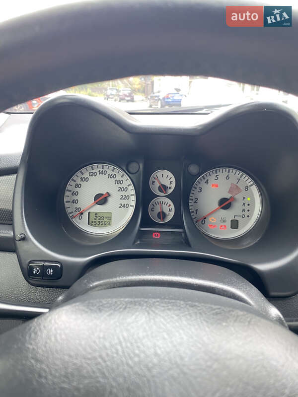 Внедорожник / Кроссовер Mitsubishi Outlander 2008 в Белогородке