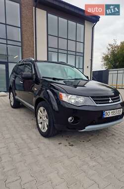 Внедорожник / Кроссовер Mitsubishi Outlander 2007 в 