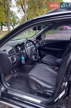 Внедорожник / Кроссовер Mitsubishi Outlander 2007 в 