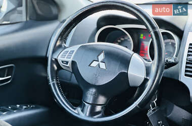 Внедорожник / Кроссовер Mitsubishi Outlander 2007 в 