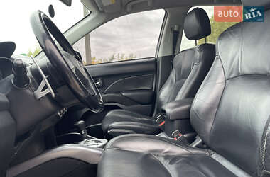 Внедорожник / Кроссовер Mitsubishi Outlander 2008 в 