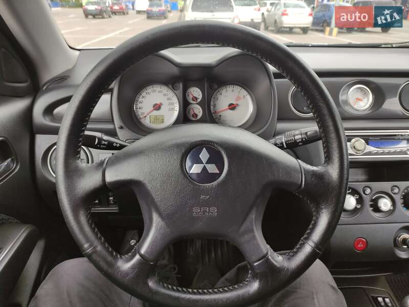 Внедорожник / Кроссовер Mitsubishi Outlander 2008 в Прилуках фото 18 Внедорожник / Кроссовер Mitsubishi Outlander 2008 в Прилуках