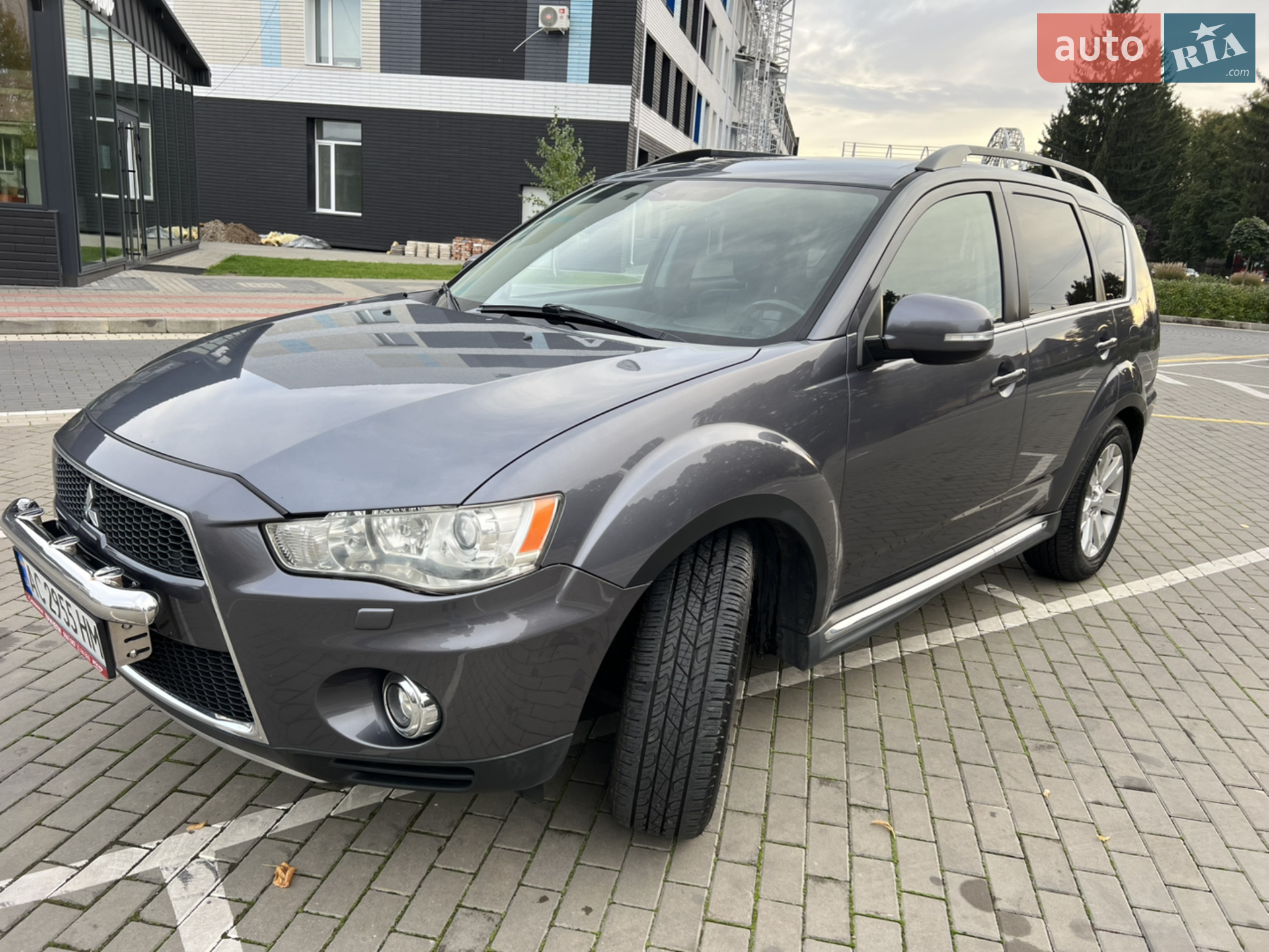 2011 Mitsubishi Outlander - мініатюра 2