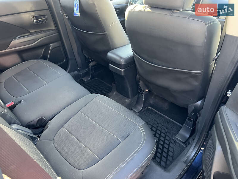 Позашляховик / Кросовер Mitsubishi Outlander 2018 в Дніпрі