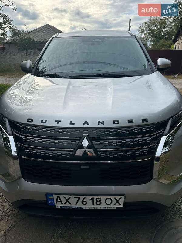 Позашляховик / Кросовер Mitsubishi Outlander 2021 в Харкові фото 23 Позашляховик / Кросовер Mitsubishi Outlander 2021 в Харкові