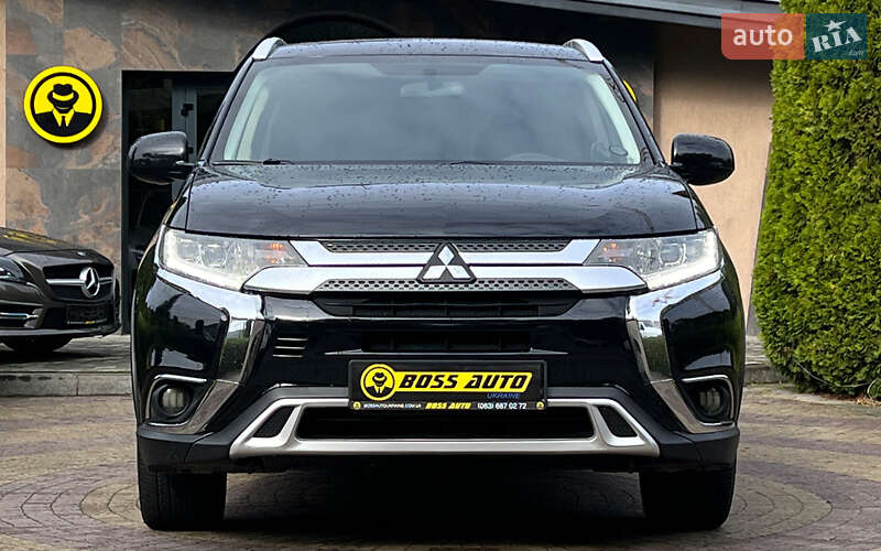 Позашляховик / Кросовер Mitsubishi Outlander 2019 в Львові фото 2 Позашляховик / Кросовер Mitsubishi Outlander 2019 в Львові