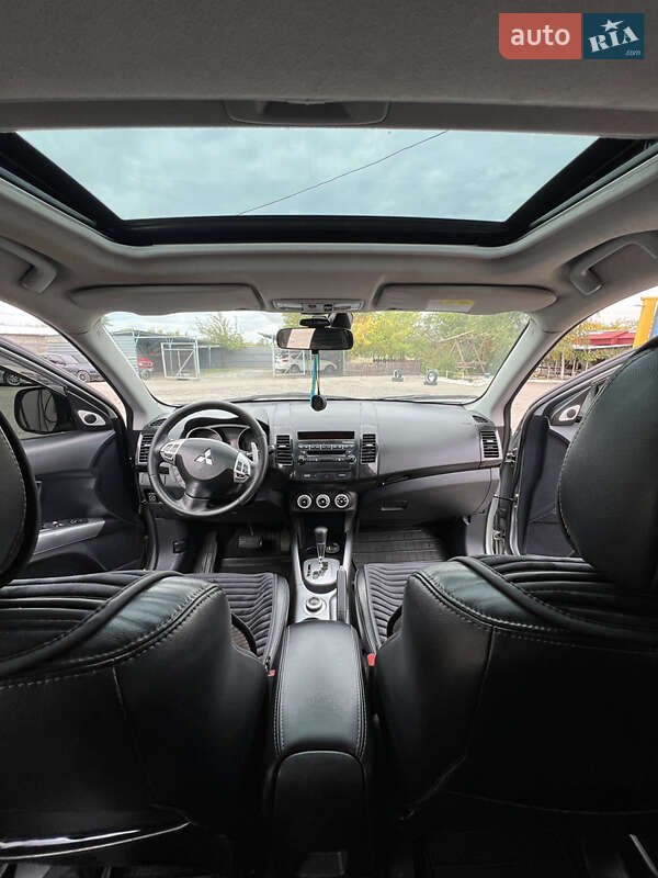 Mitsubishi Outlander 2008