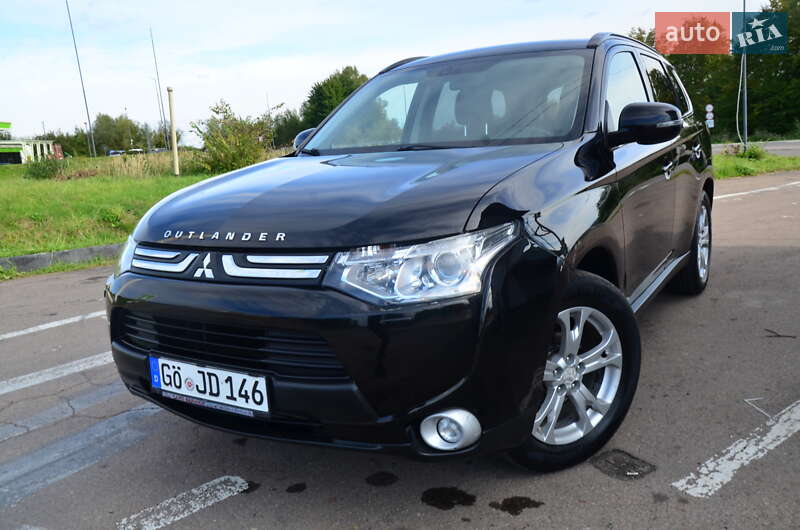 Внедорожник / Кроссовер Mitsubishi Outlander 2013 в Дрогобыче