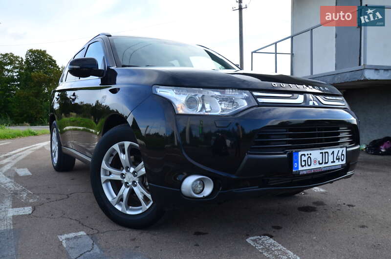 Внедорожник / Кроссовер Mitsubishi Outlander 2013 в Дрогобыче