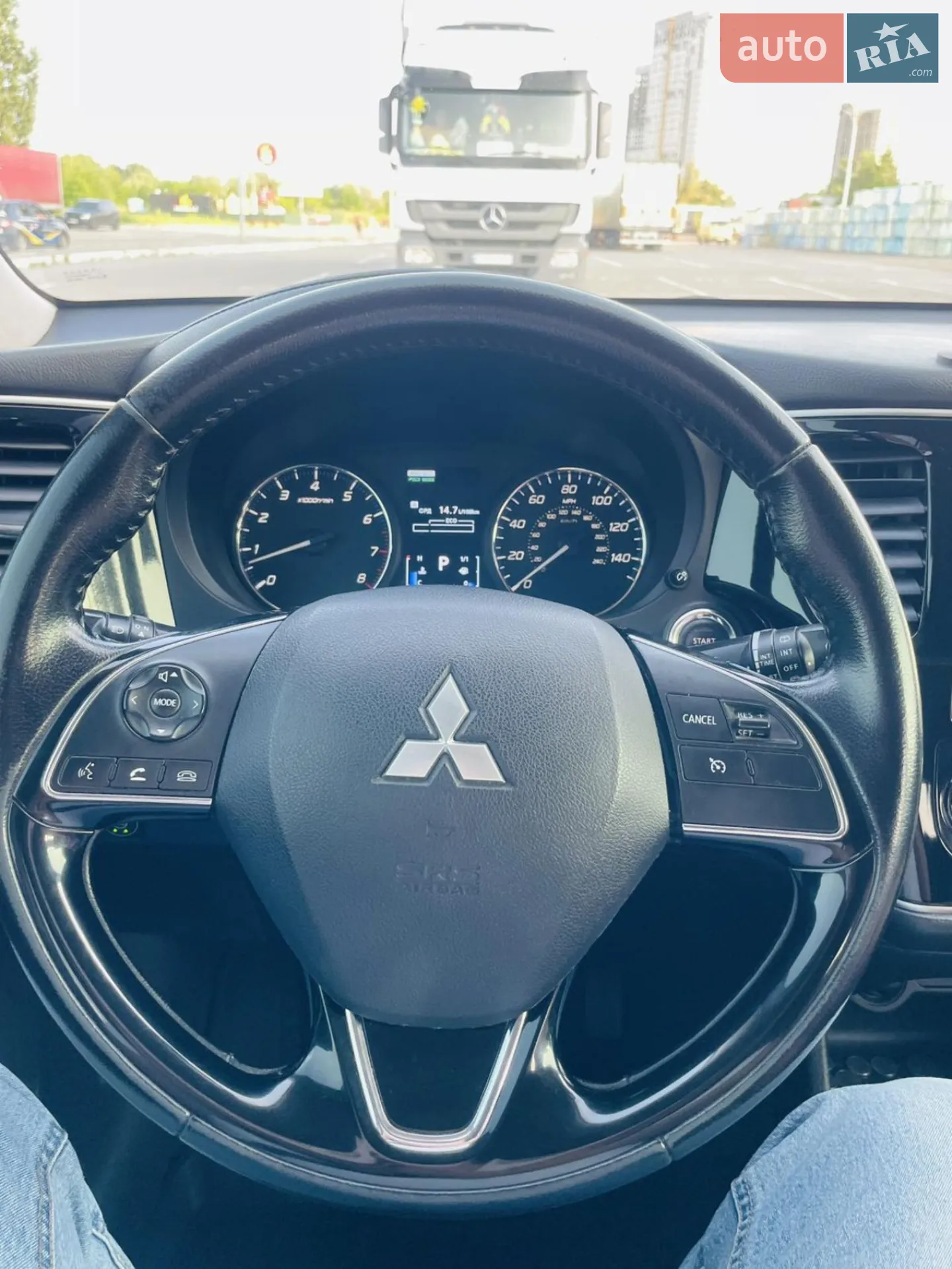 2016 Mitsubishi Outlander - мініатюра 4